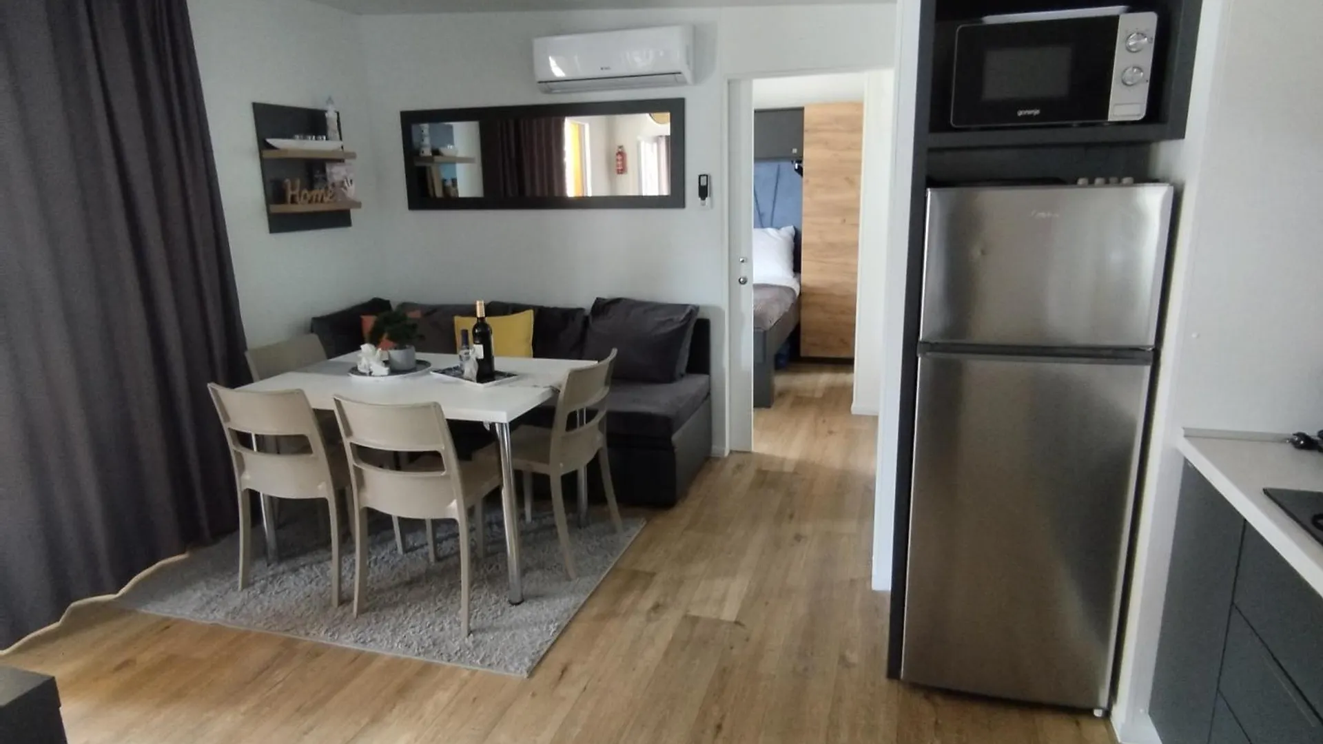 Mobile Home Nika & Monika Biograd Na Moru 0*,