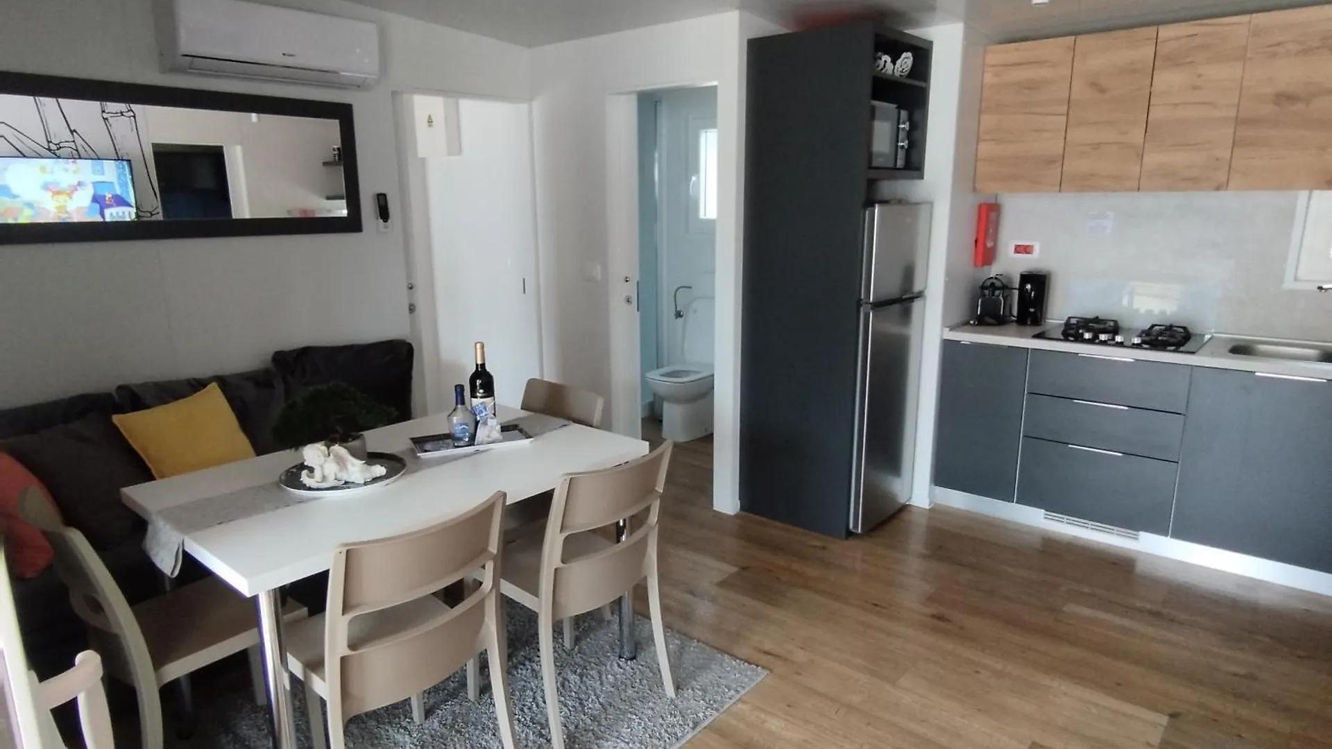 Mobile Home Nika & Monika Biograd Na Moru 0*,