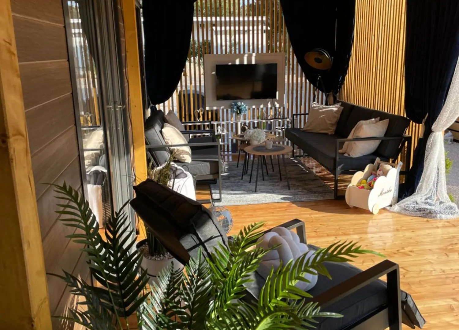 Campsite Mobile Home Nika & Monika Biograd Na Moru